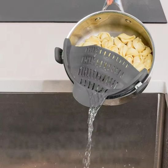 Passoire-avec-spaghetti