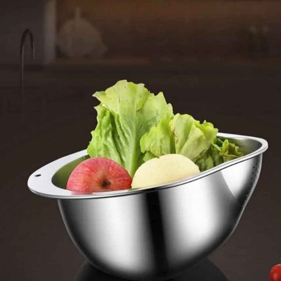 Passoire-inox-avec-salade